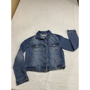 A Ci Soon Women Medium Denim Jacket Color Wash Blue.